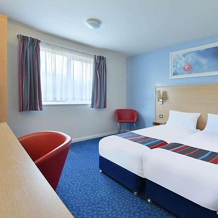 Travelodge Nuneaton Bedworth Номер фото