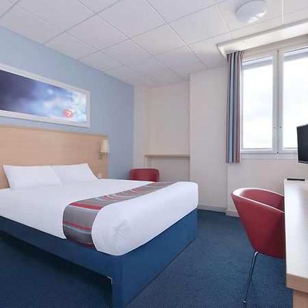 Travelodge Nuneaton Bedworth Номер фото